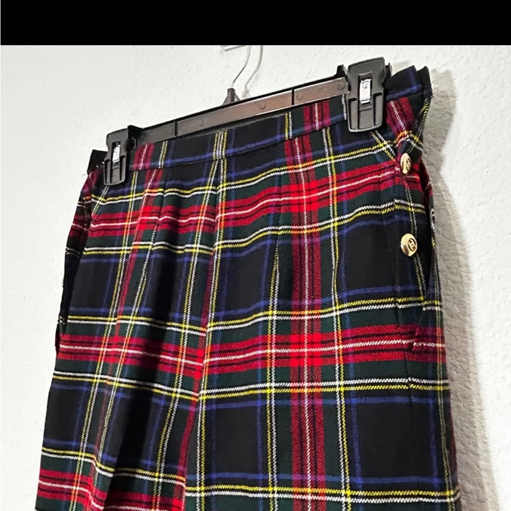 Chanel plaid pants
